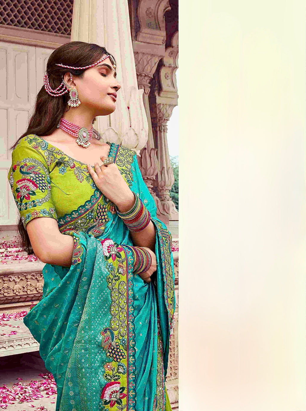 Verdant Peacock Elegance