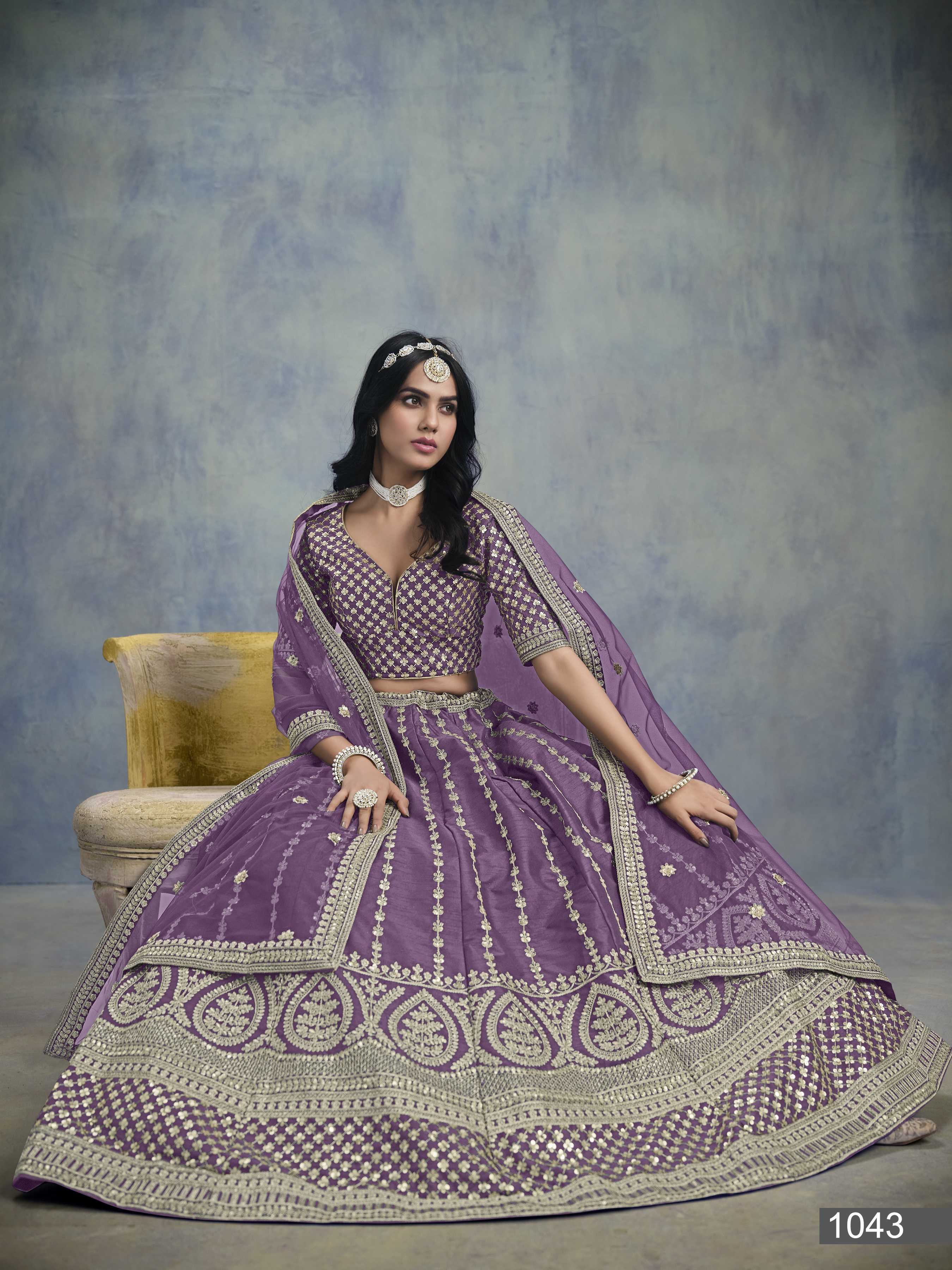 Midnight Mirror Elegance
