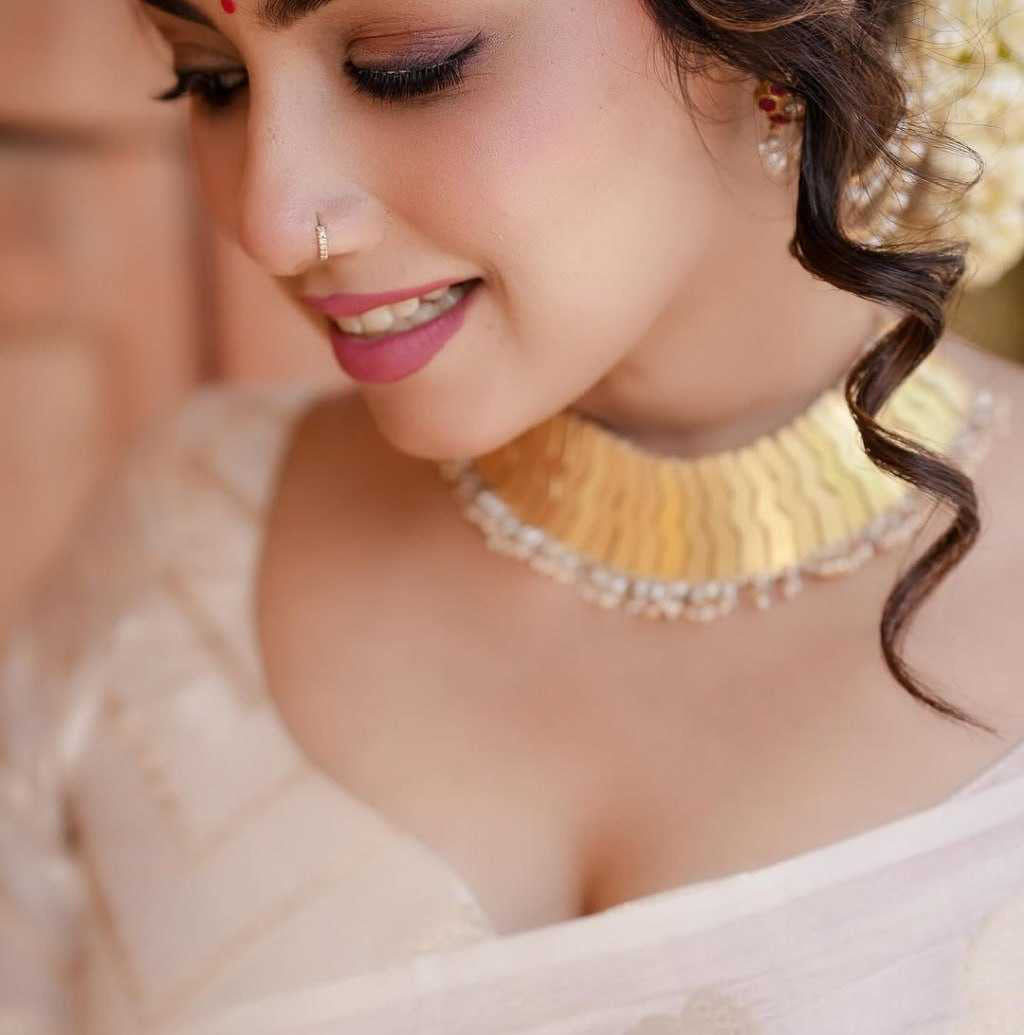 Noor-e-Zar