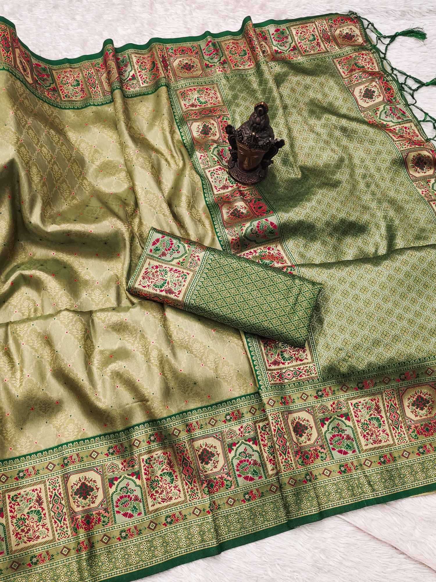 Temple Woven Grace