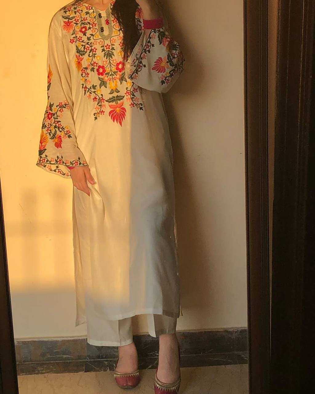 Noor-e-Gul (Radiance of Flowers)