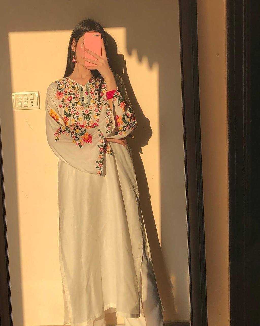 Noor-e-Gul (Radiance of Flowers)