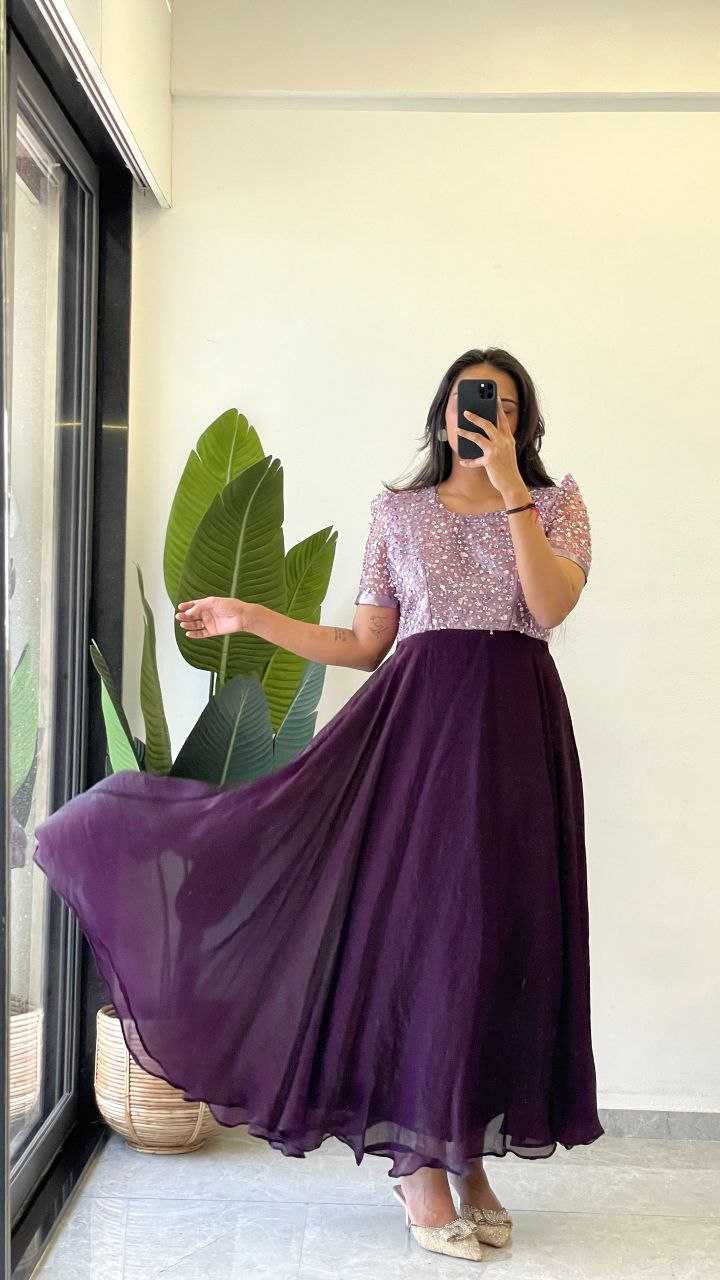 Saanvi Gown