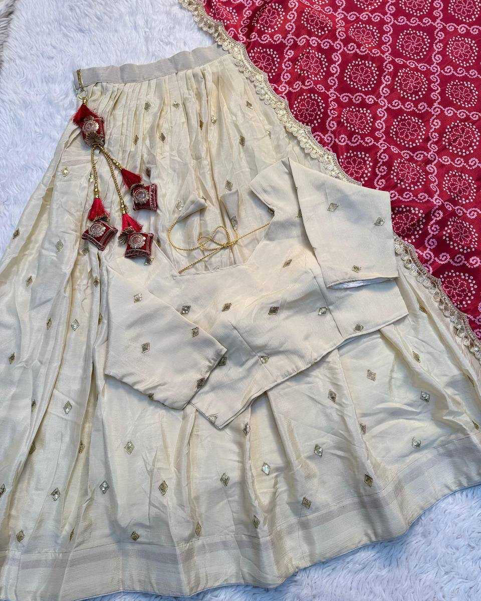 Minimal & Classic Lehenga